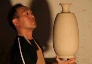 �մɽ���־�x������һ���ෲ��������